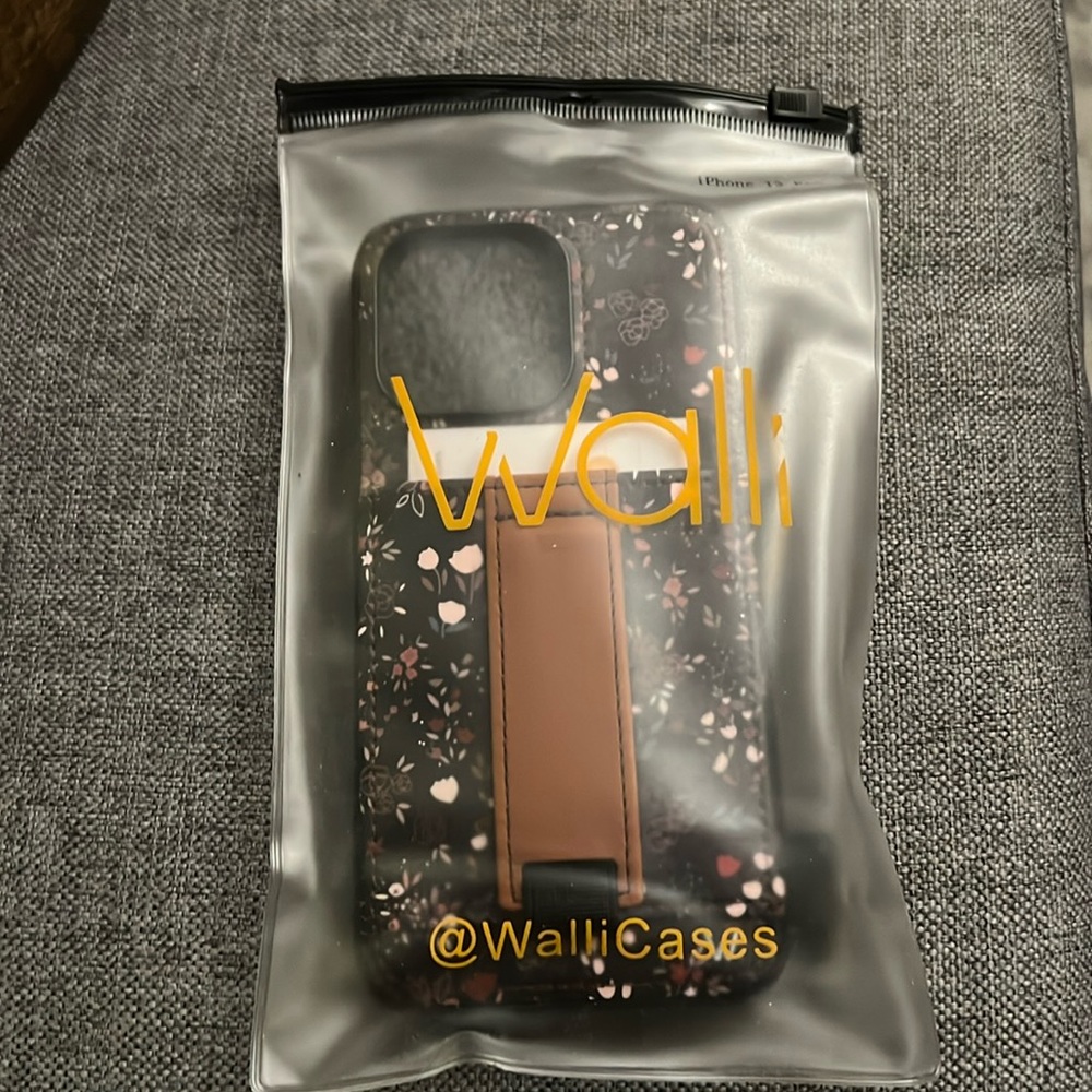 Walli iPhone 13 Pro